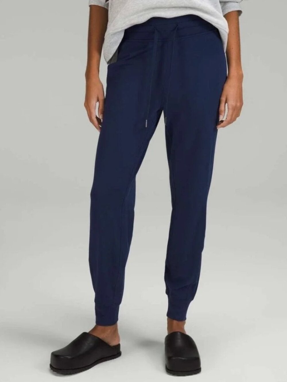 Lululemon Ready to Rulu High-Rise Jogger - Night Sea, Size 6, 28"